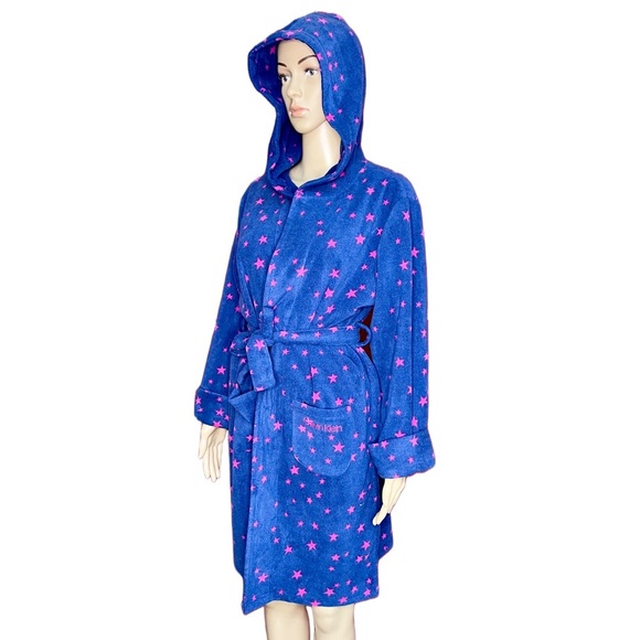 Calvin Klein Girls Star Print Soft and Cozy Hooded Robe Size XL 14-16 - Picture 3 of 8